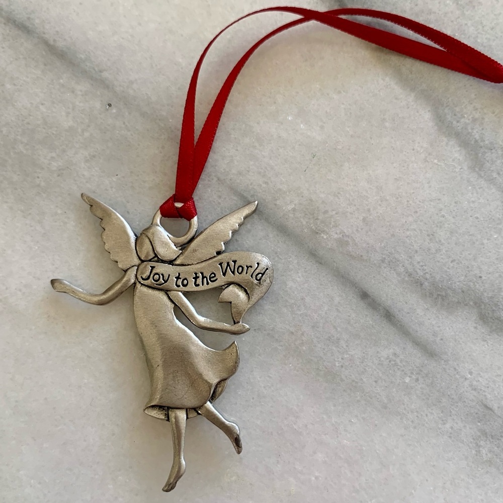 Seagull Pewter 2005 Angel Ornament